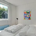 2 Bedroom In רוסלב