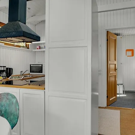 2 Bedroom In Feriehus Roslev