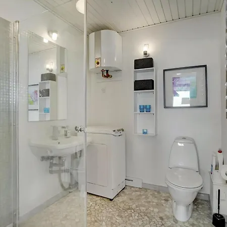 2 Bedroom In * Roslev