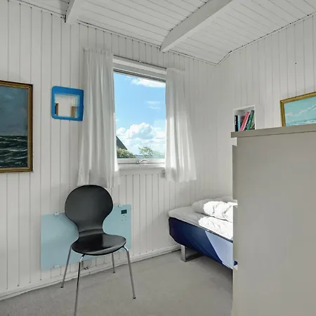 בית נופש 2 Bedroom In רוסלב