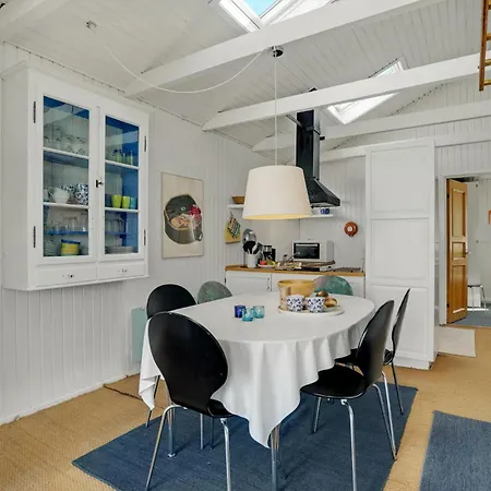 2 Bedroom In